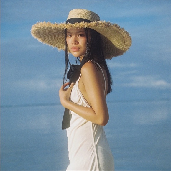 Ultra Wide Ventura Beige Straw Sun Hat - Picture 6 of 8